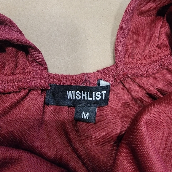 Wishlist Size M Wine / Burgundy Sleeveless, Open Back, Crepe Shorts Romper - Picture 14 of 15